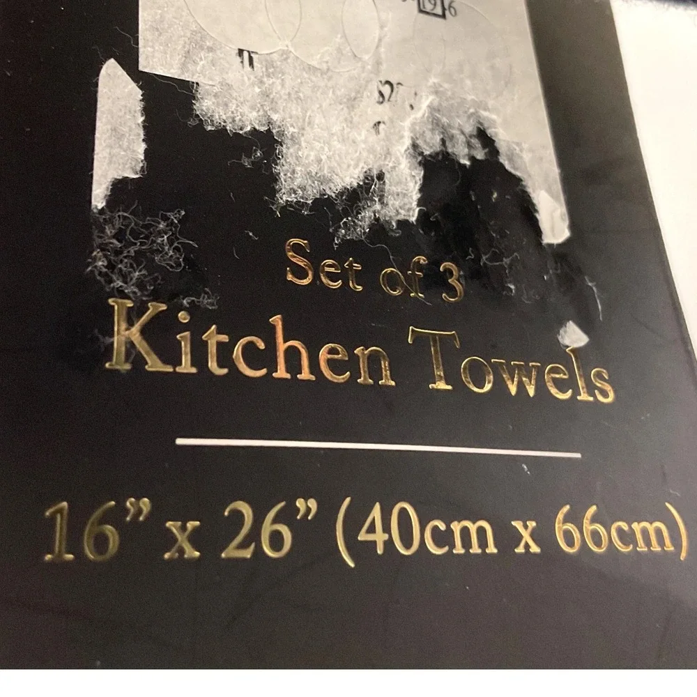 Cynthia Rowley Curious Ghost Kitchen Towels Set of 3 Black White Halloween Knit